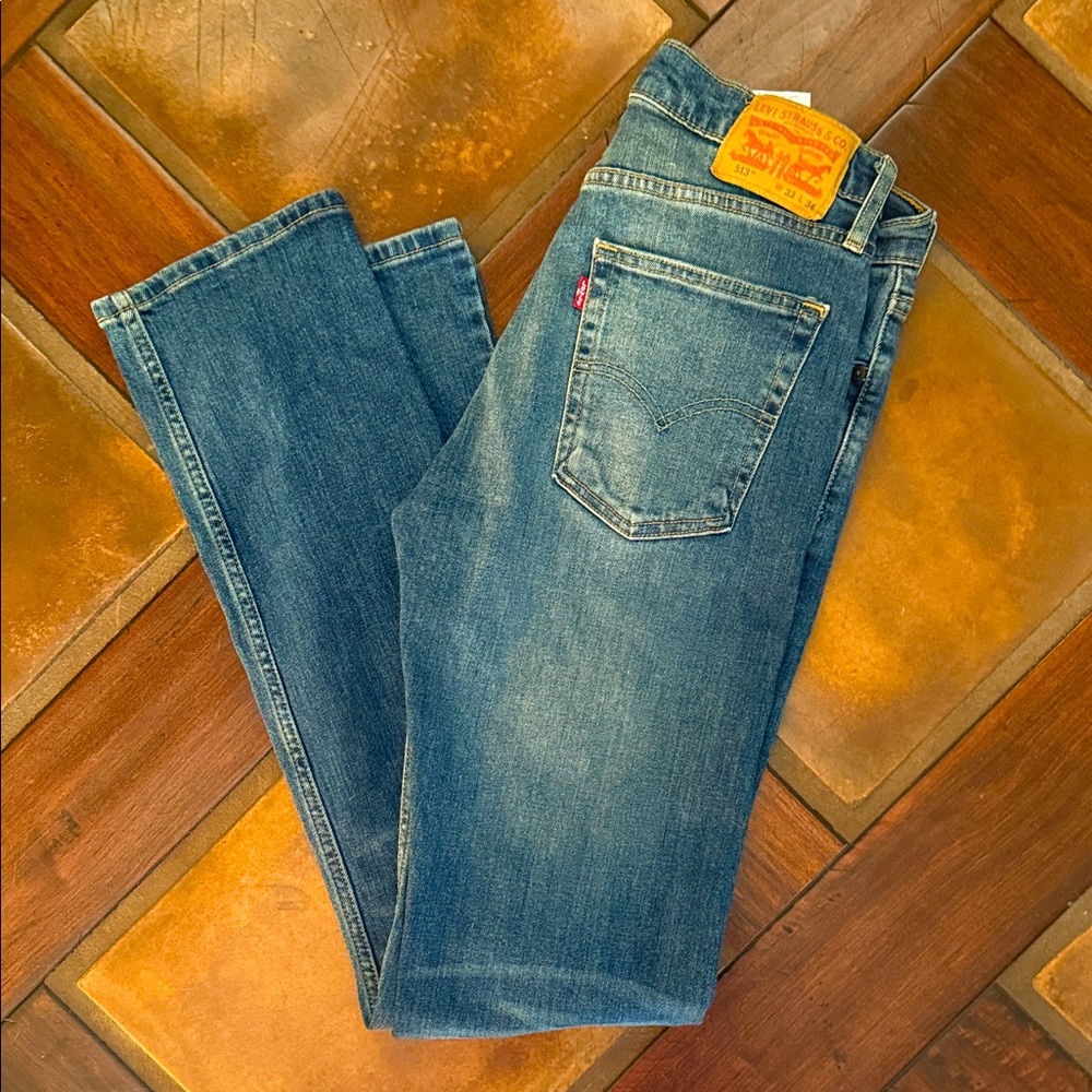 Levi's Women's Classic Straight Leg Blue Jeans